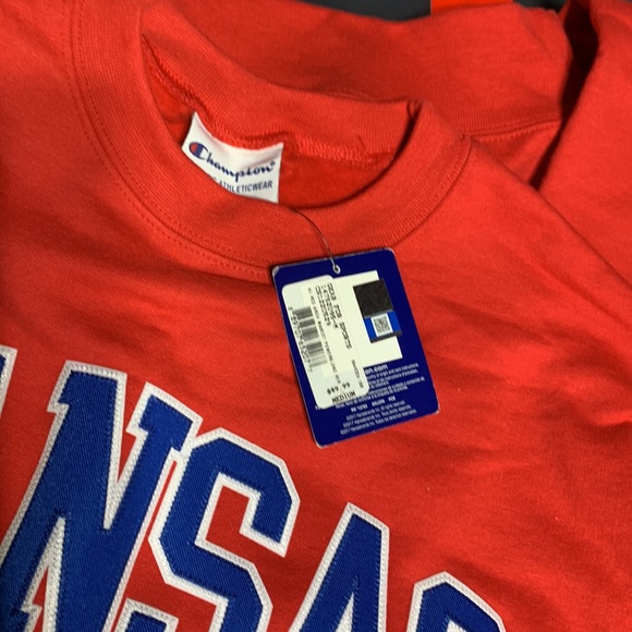 Champion Kansas Jayhawks Red Arch Mascot Long Sleeve Crew Sweatshirt, Medium - Picture 3 of 5